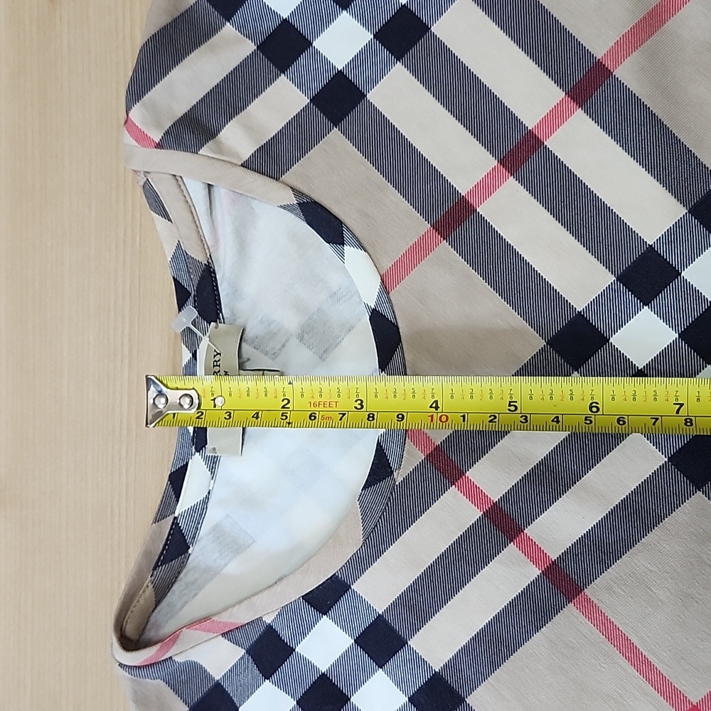 Burberry top - Picture 2 of 14
